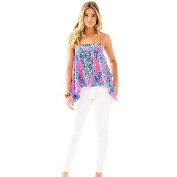 Lily Pulitzer Caught in the Coral Kimi - Picture 2 of 9